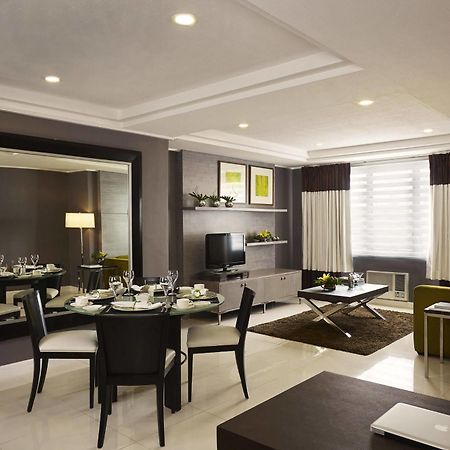 Astoria Plaza Hotel Pasig City Екстериор снимка