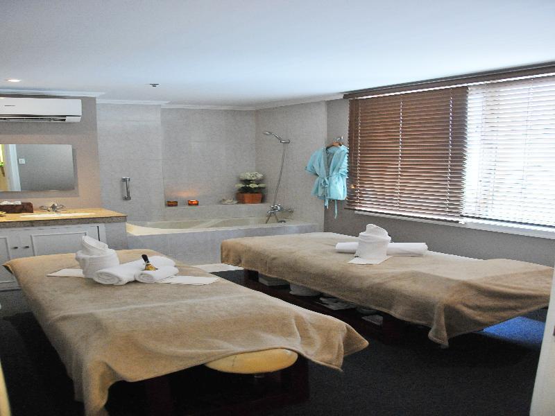 Astoria Plaza Hotel Pasig City Екстериор снимка