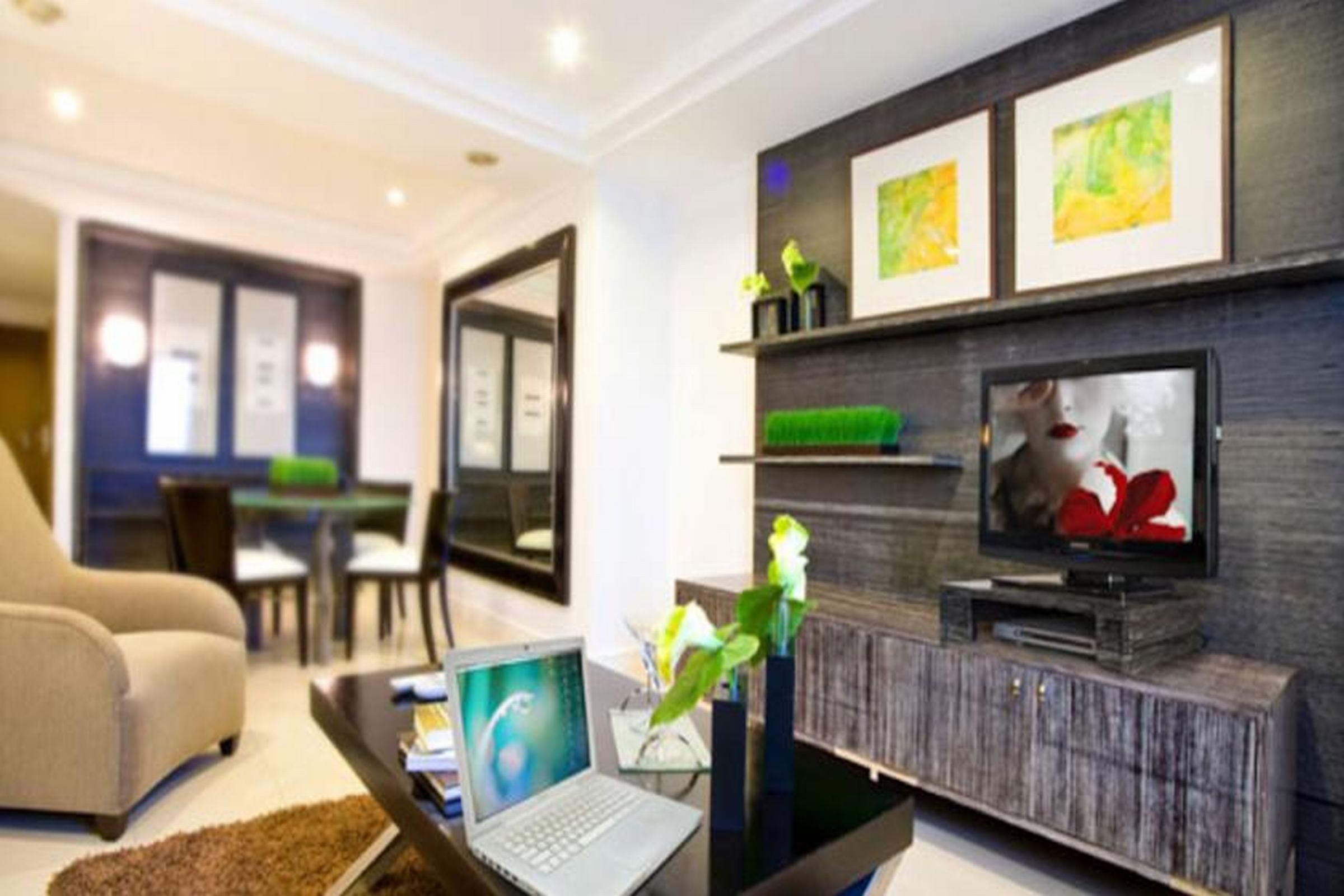 Astoria Plaza Hotel Pasig City Екстериор снимка