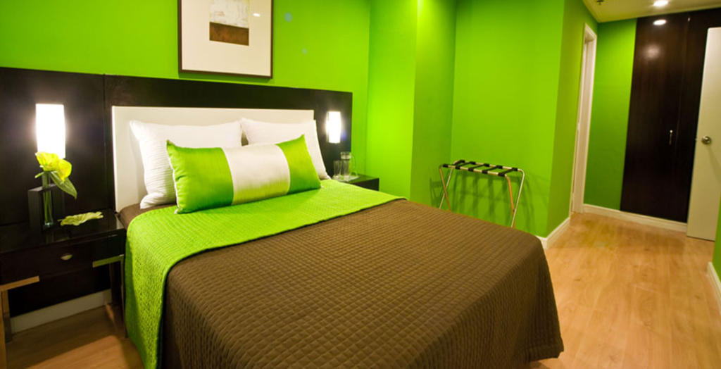 Astoria Plaza Hotel Pasig City Екстериор снимка