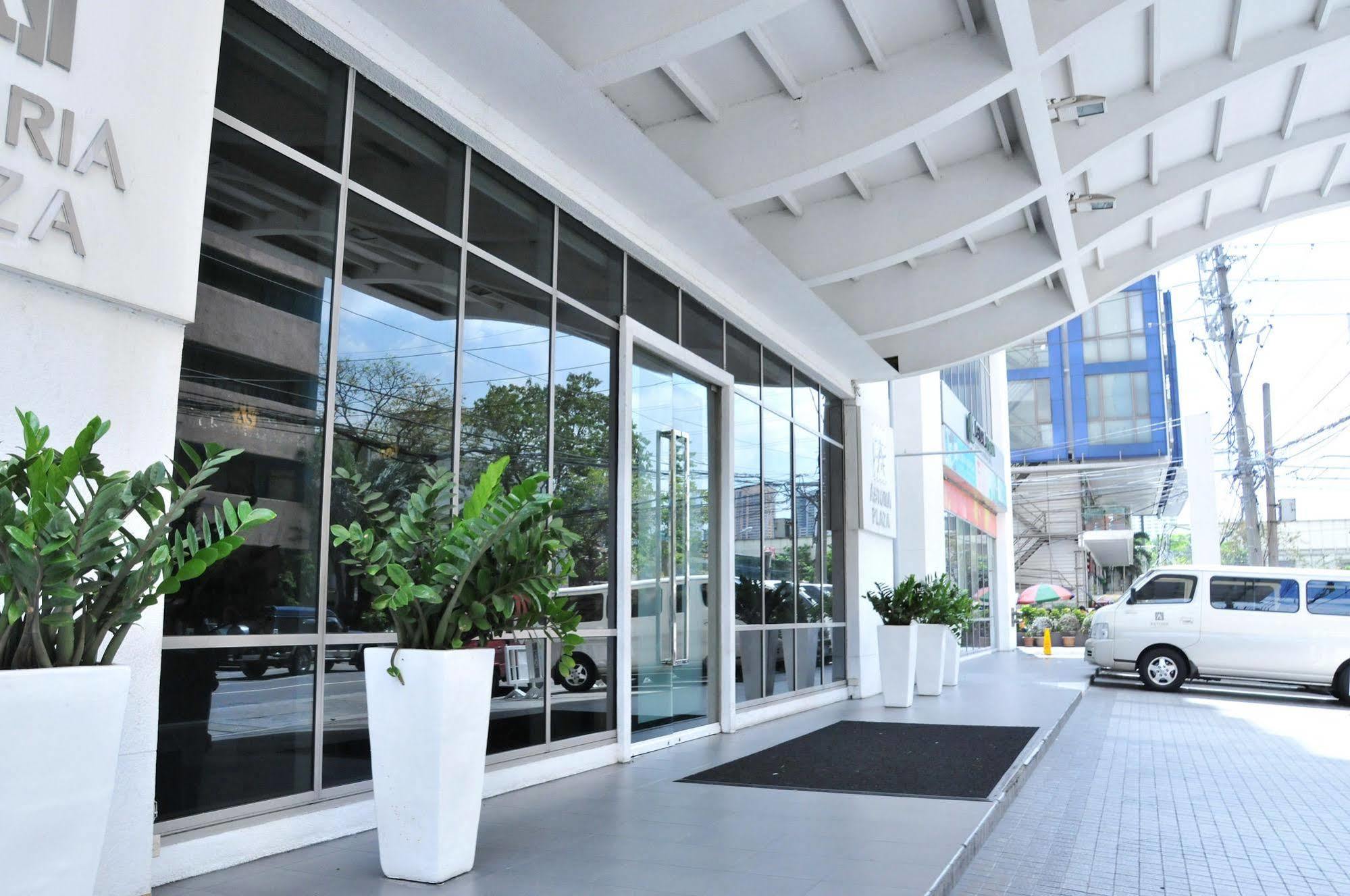Astoria Plaza Hotel Pasig City Екстериор снимка